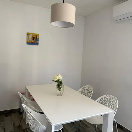 Apartment Rafael *