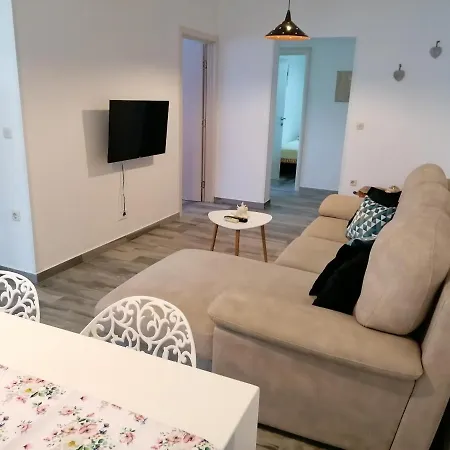 Apartment Rafael